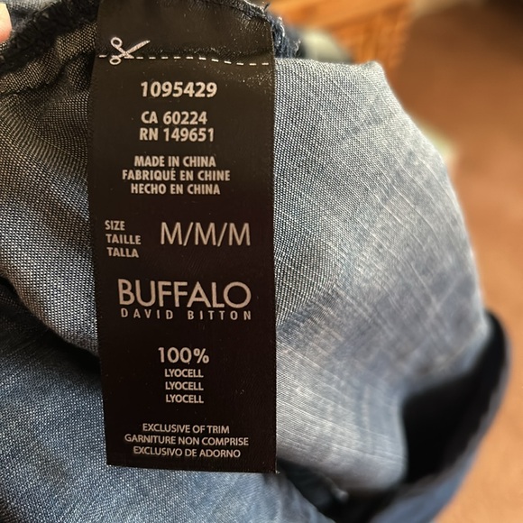 ❤️NWT.  Buffalo: David Bitton sleeveless, lightweight denim deep blue blouse. - Picture 8 of 8
